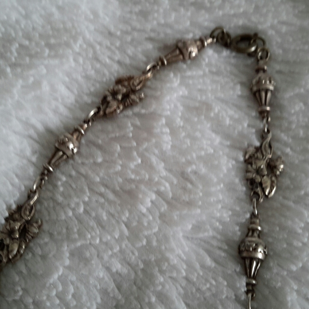 Vintage Chrysoprase Necklace - Picture 4 of 6